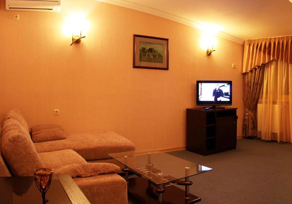Hotel Old Town Kutaisi Dış mekan fotoğraf