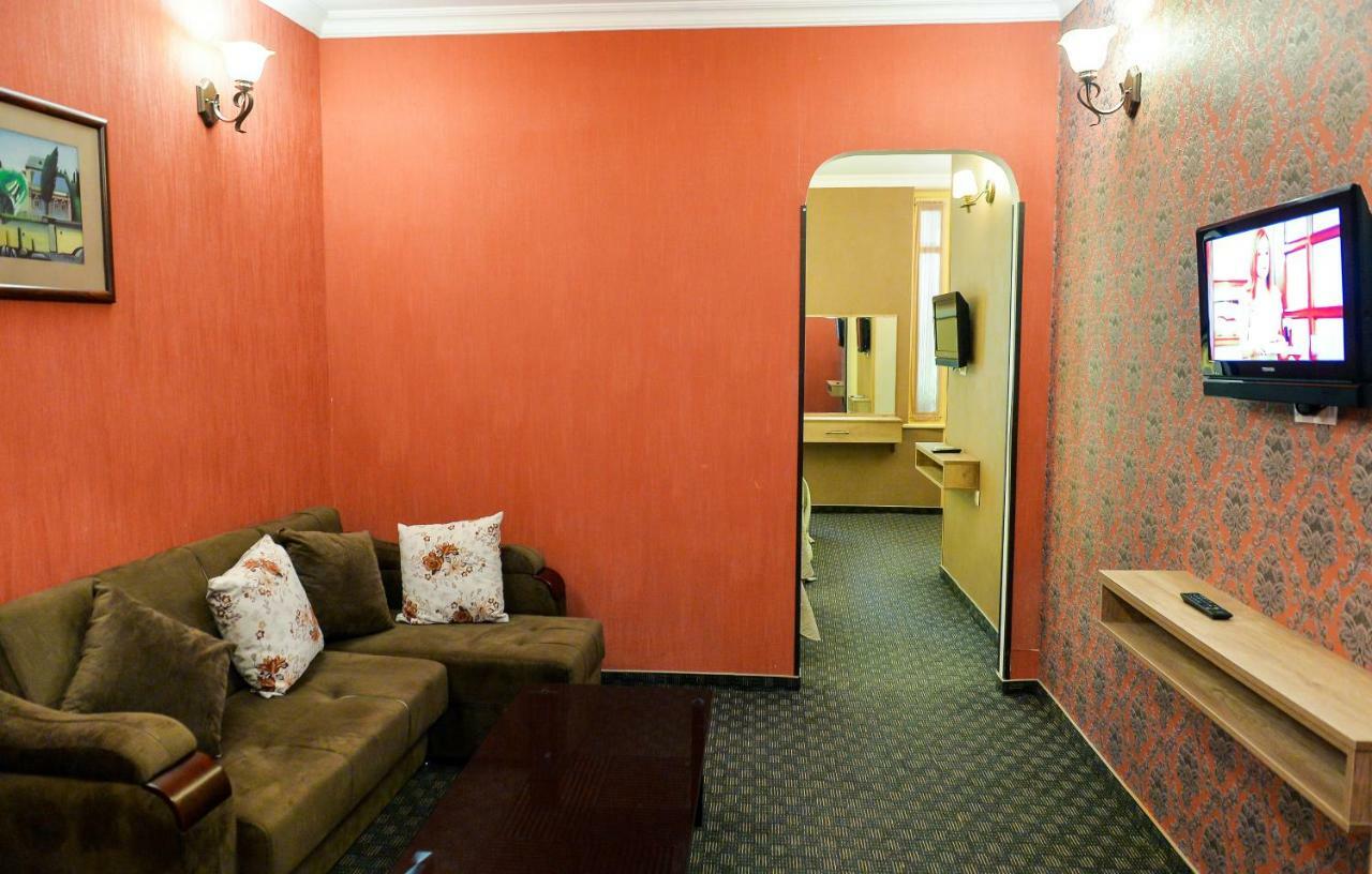 Hotel Old Town Kutaisi Dış mekan fotoğraf