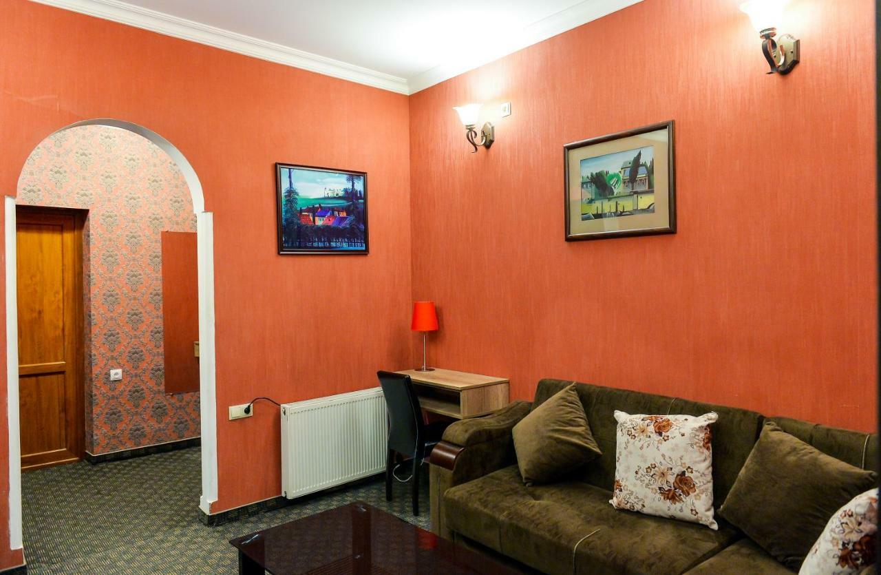 Hotel Old Town Kutaisi Dış mekan fotoğraf