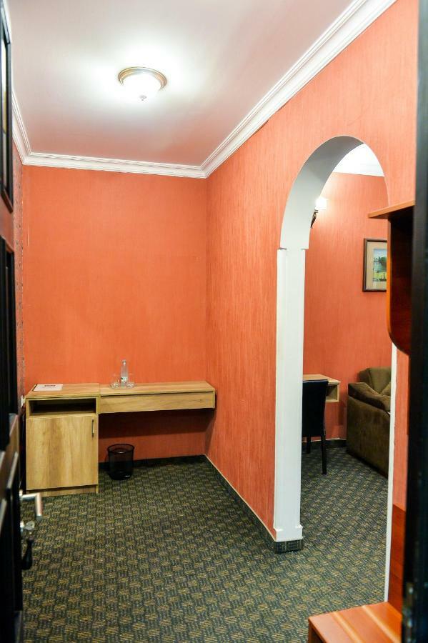 Hotel Old Town Kutaisi Dış mekan fotoğraf